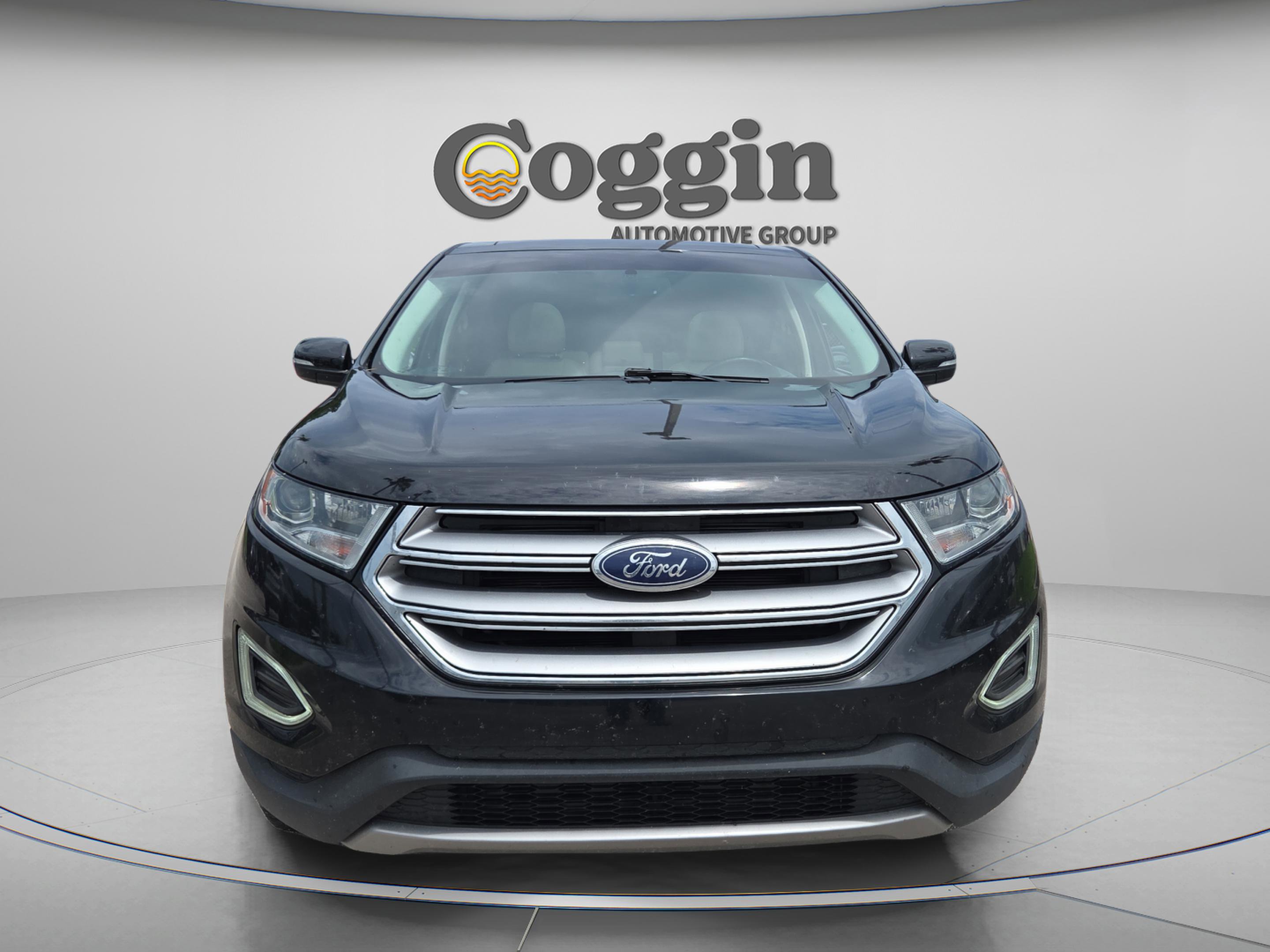Used 2018 Ford Edge Titanium w/ Equipment Group 301A FWD image 8
