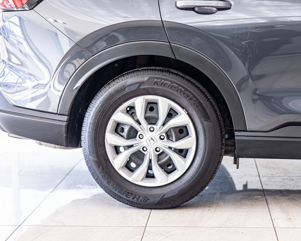 Used 2025 Honda CR-V LX image 12