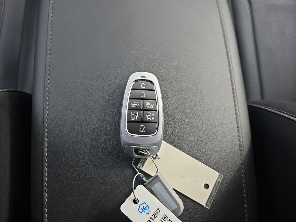 Certified 2023 Hyundai Palisade Calligraphy image 12