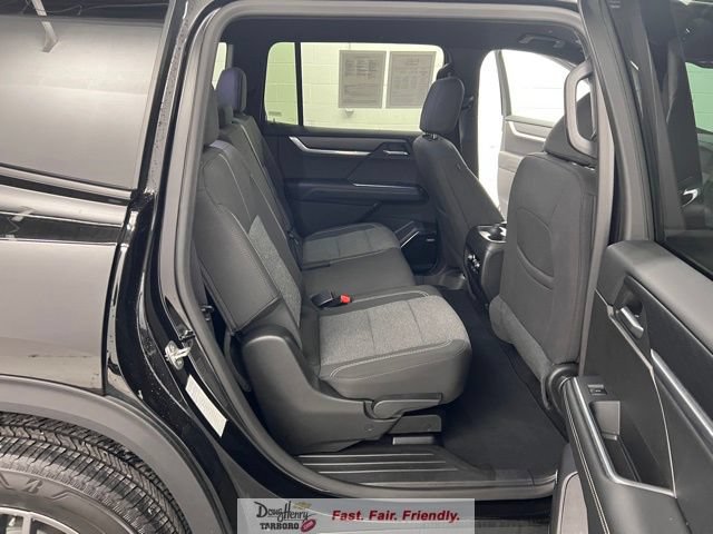Used 2025 GMC Acadia Elevation FWD image 39