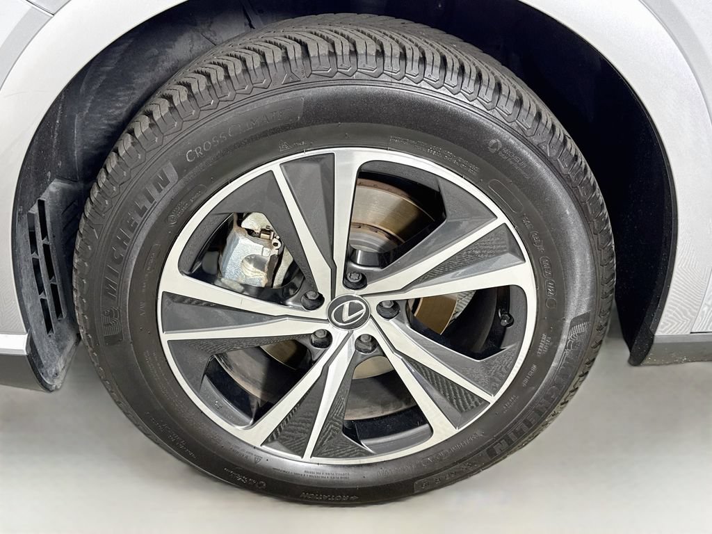 Certified 2024 Lexus RX 350 Premium w/ Accessory Package (Z1) FWD image 32