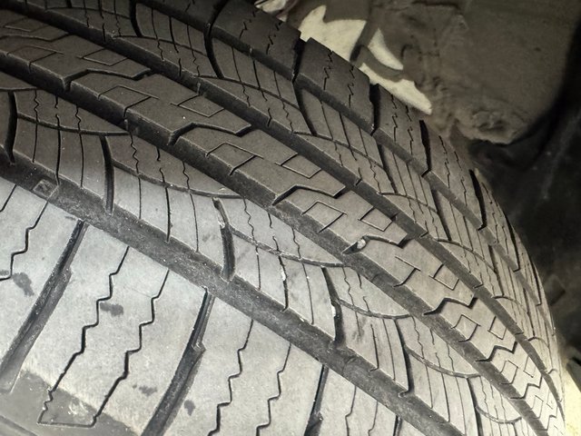 Used 2022 Toyota Corolla Cross LE image 30