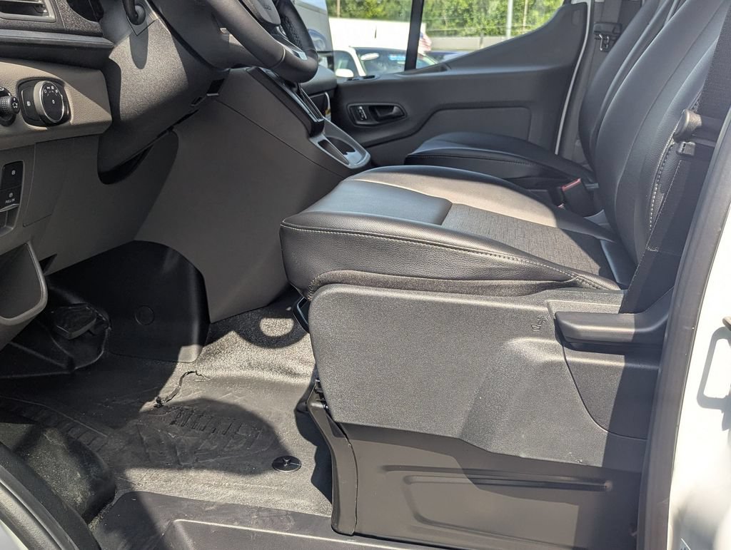 New 2026 Ford Transit 250 148 Medium Roof Extended AWD image 6