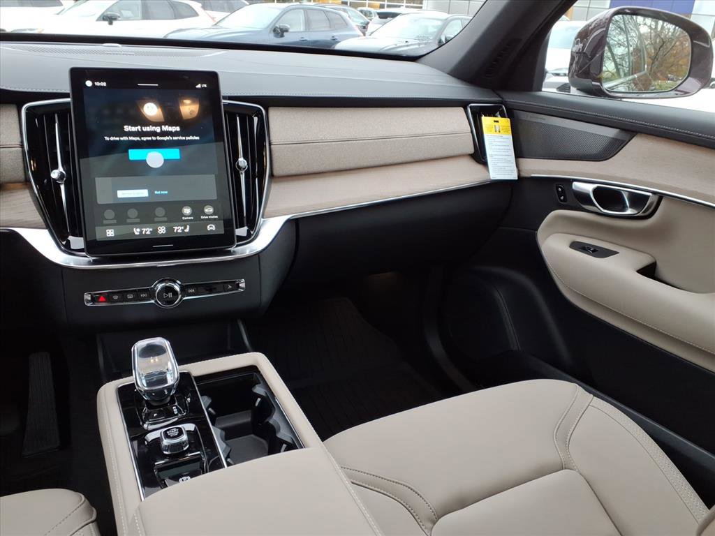 New 2026 Volvo XC90 T8 Plus w/ Protection Package Premier image 10