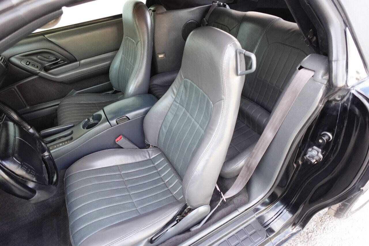 Used 1999 Chevrolet Camaro Z28 w/ SS Performance/Appearance Pkg image 20