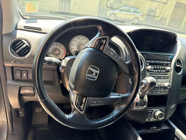 Used 2012 Honda Pilot Touring image 19