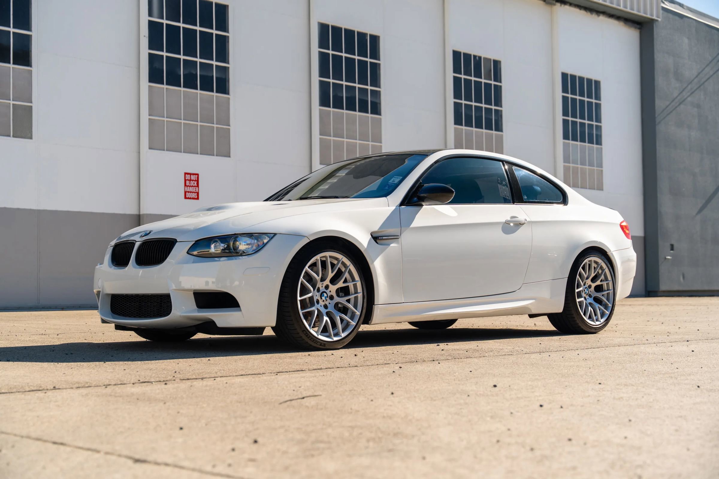 Used 2011 BMW M3 Coupe RWD image 3