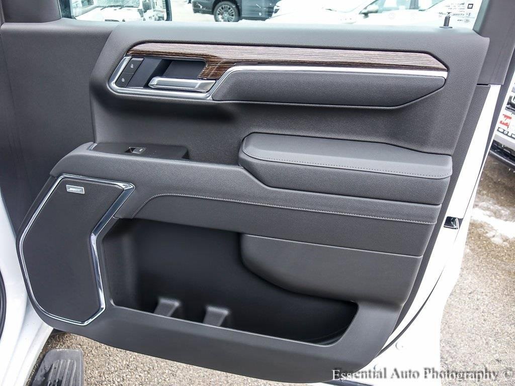 Used 2025 GMC Sierra 1500 Elevation w/ Elevation Premium Package image 29