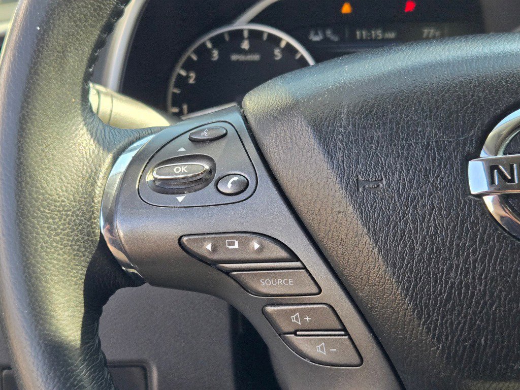 Used 2020 Nissan Murano SV image 29