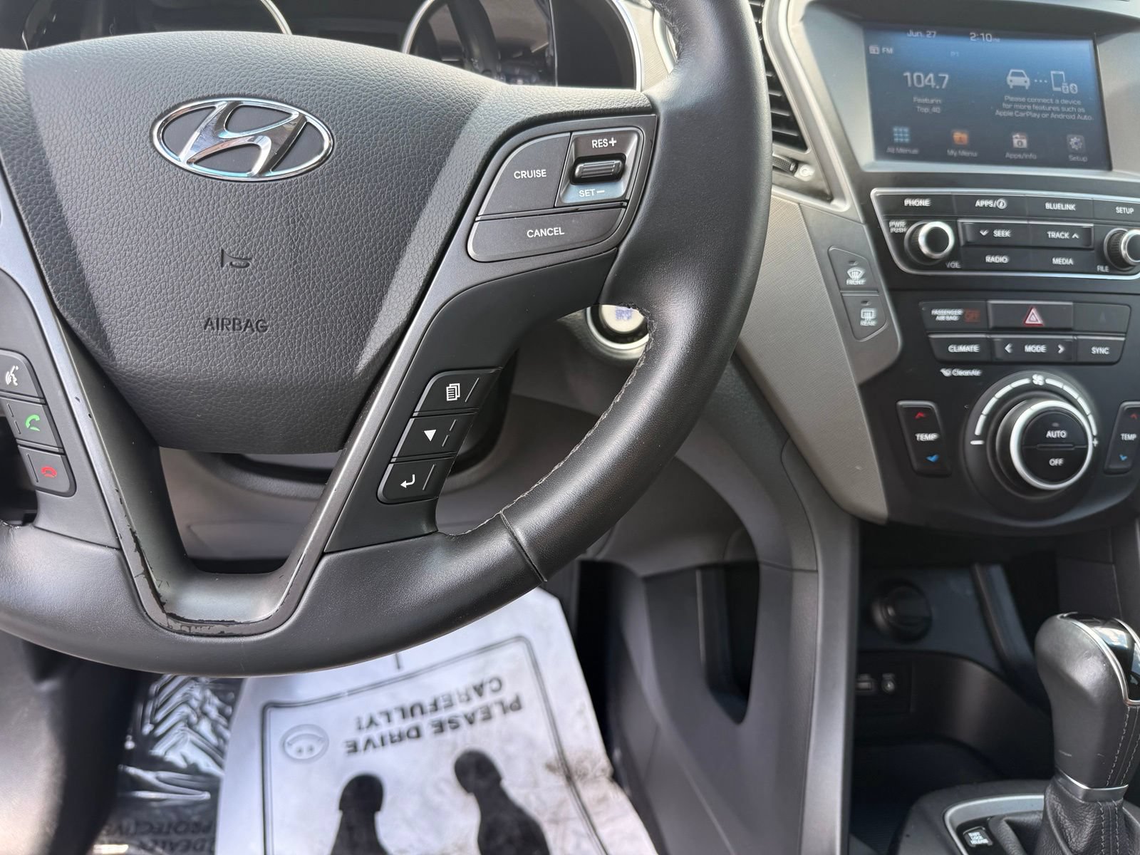 Used 2017 Hyundai Santa Fe Sport FWD image 19