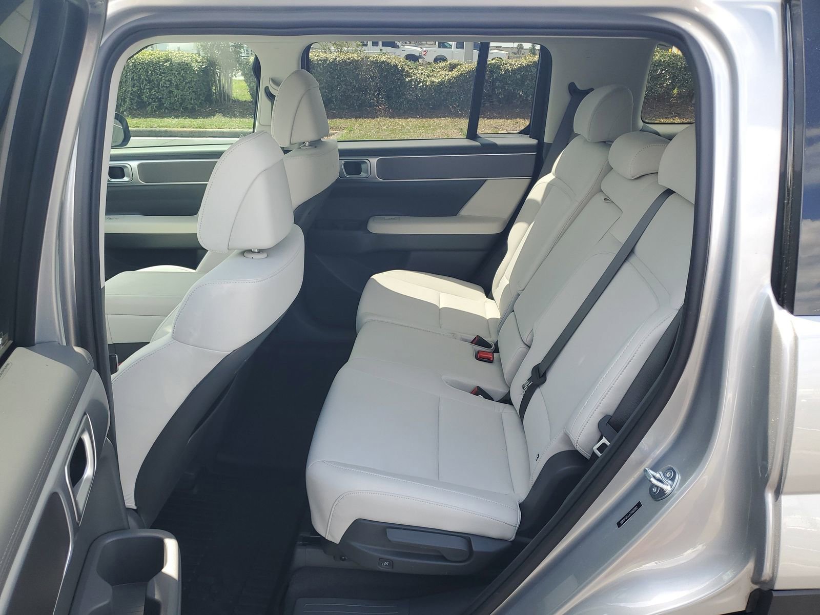 Used 2026 Hyundai Santa Fe SE FWD image 10