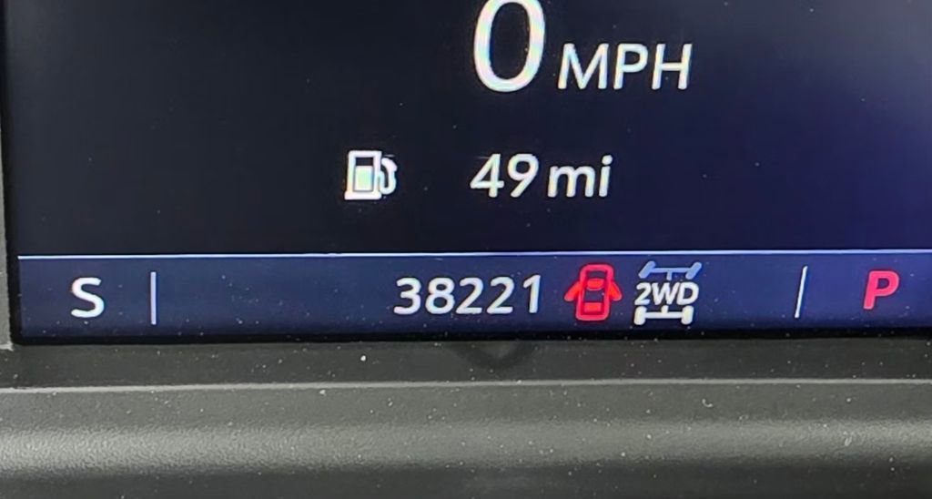 Used 2022 Chevrolet Silverado 2500 LTZ w/ LTZ Texas Edition image 17