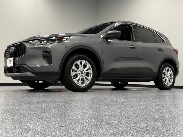 Certified 2024 Ford Escape Active AWD/4WD image 5