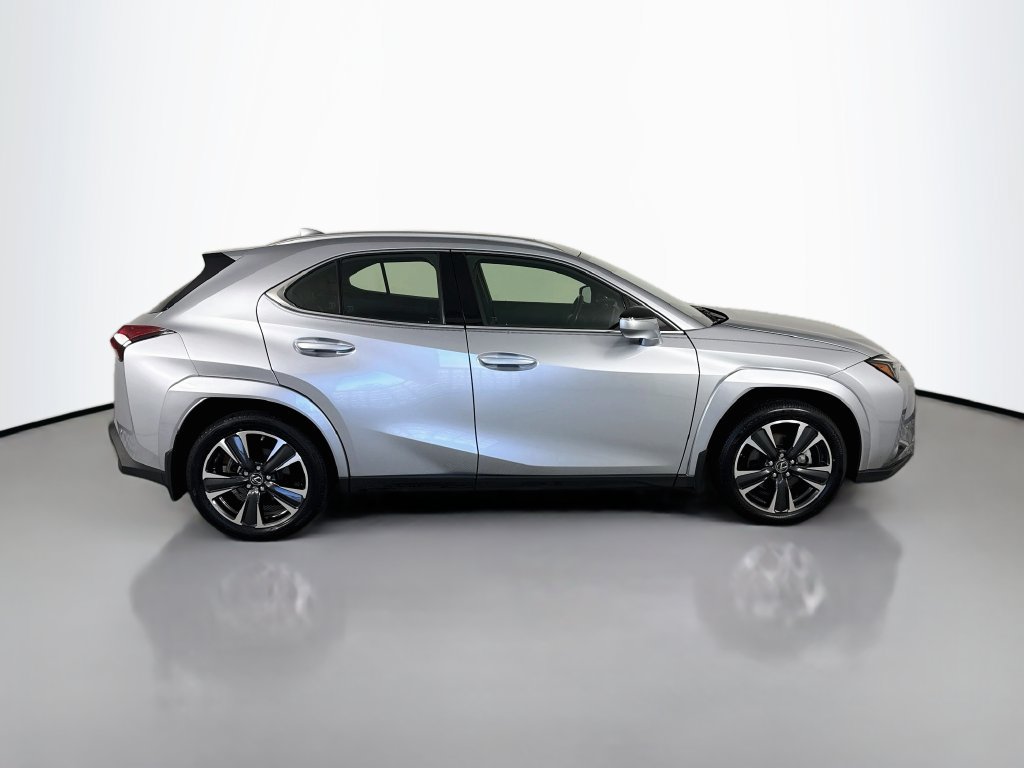 Used 2023 Lexus UX 250h AWD w/ Accessory Package (Z1) image 8