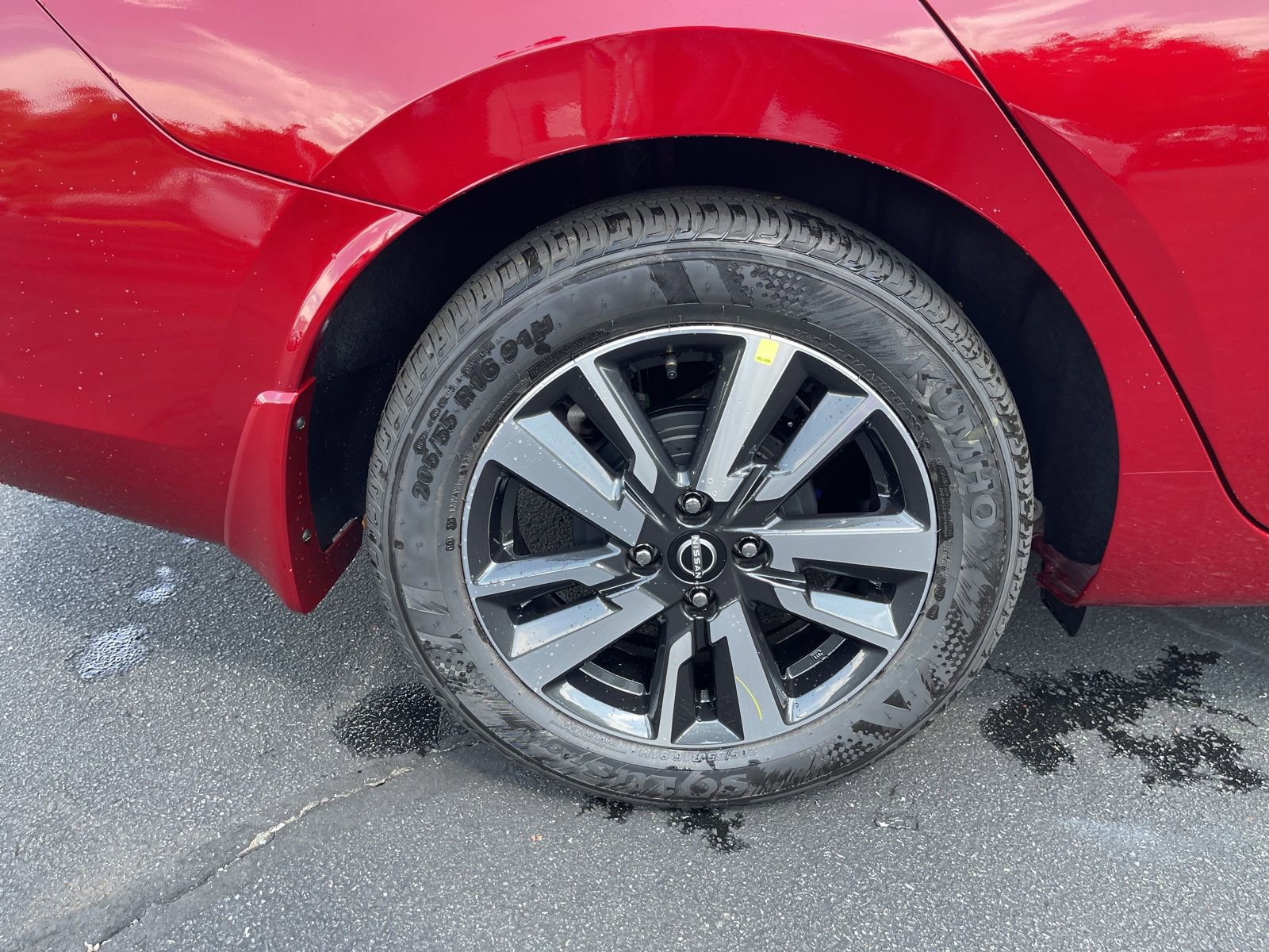 New 2025 Nissan Versa SV w/ Trunk Package image 31