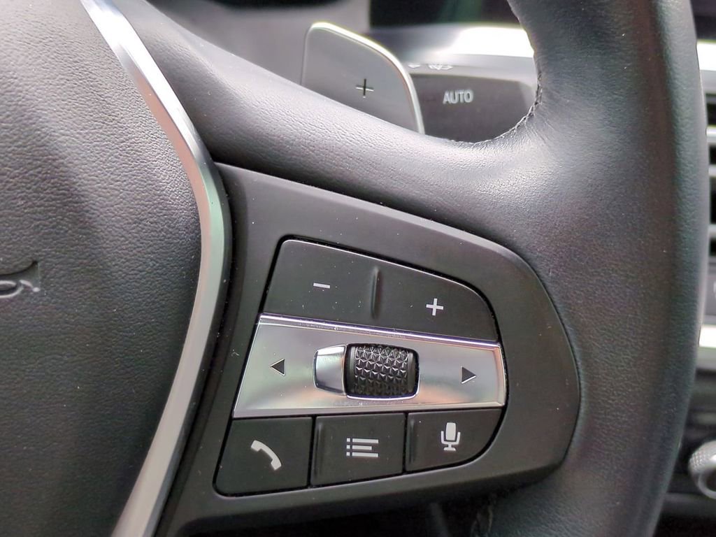 Used 2021 BMW 330i Sedan w/ Premium Package image 26