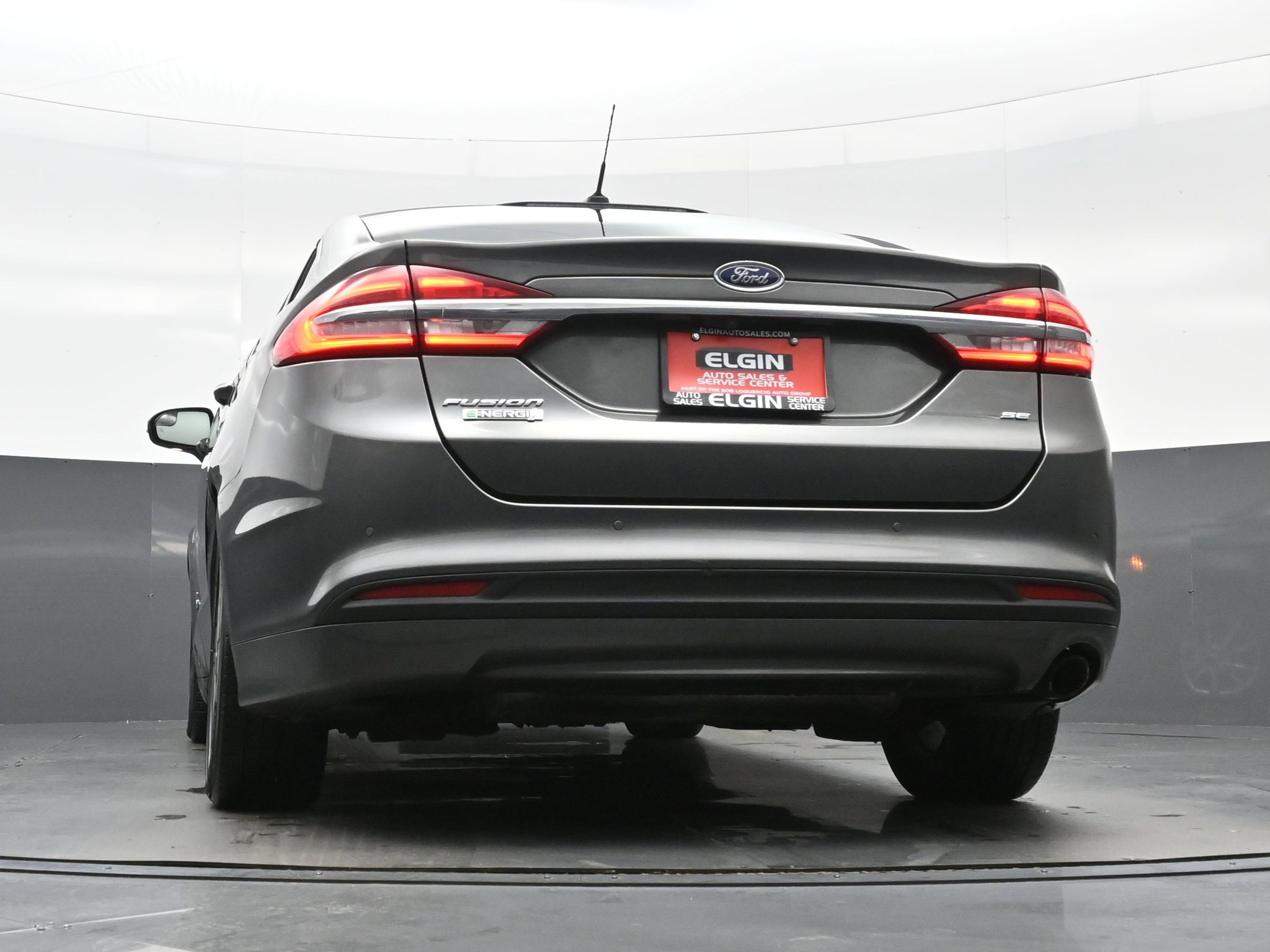 Used 2017 Ford Fusion Energi SE image 30