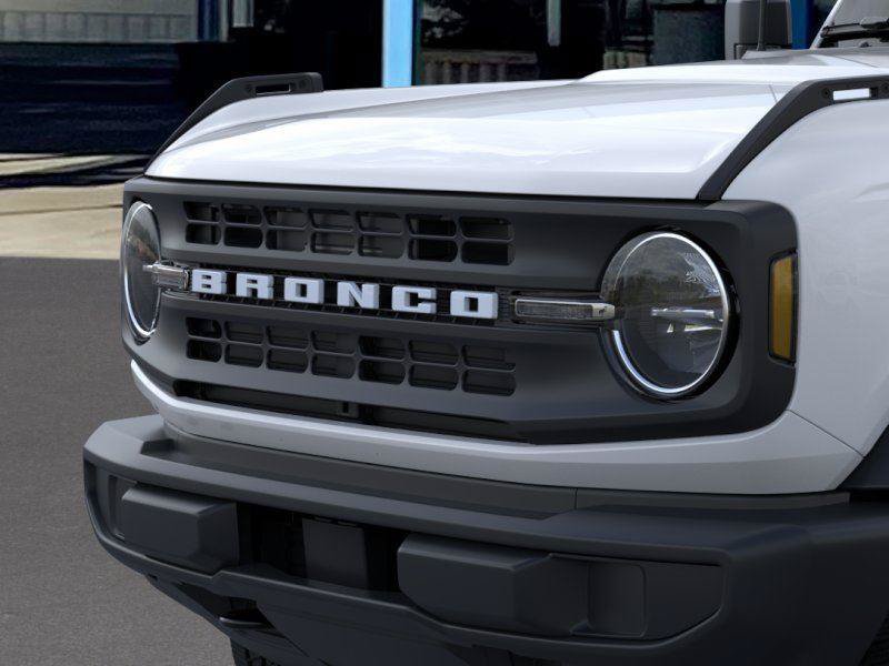 New 2025 Ford Bronco 4-Door AWD/4WD image 19