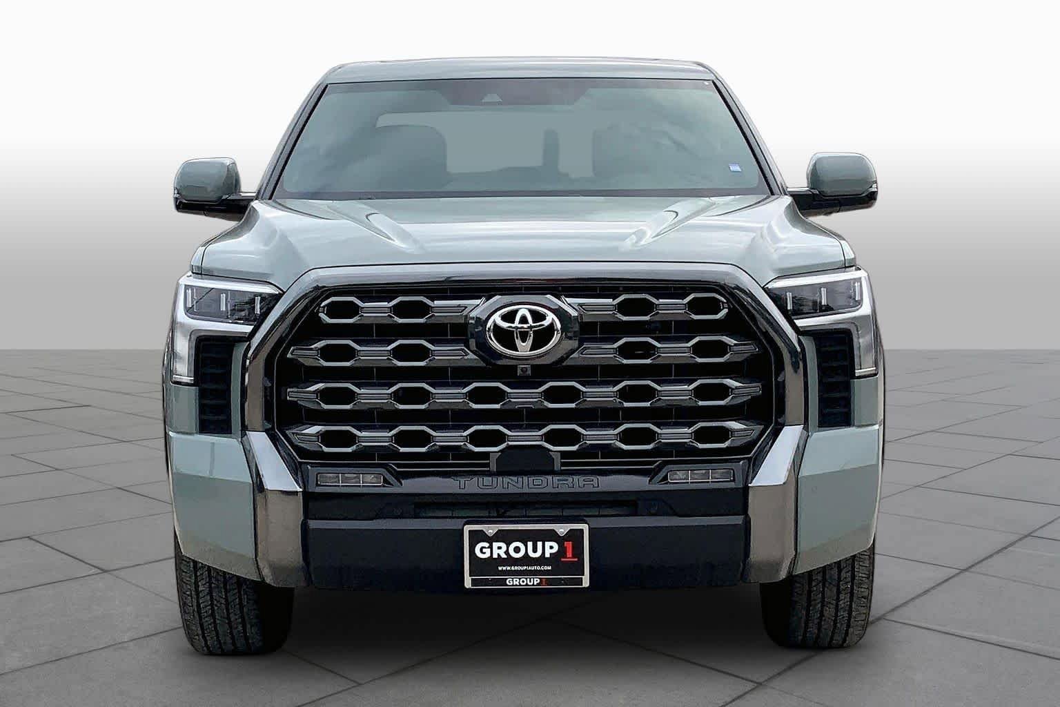 Used 2025 Toyota Tundra Platinum AWD/4WD image 4