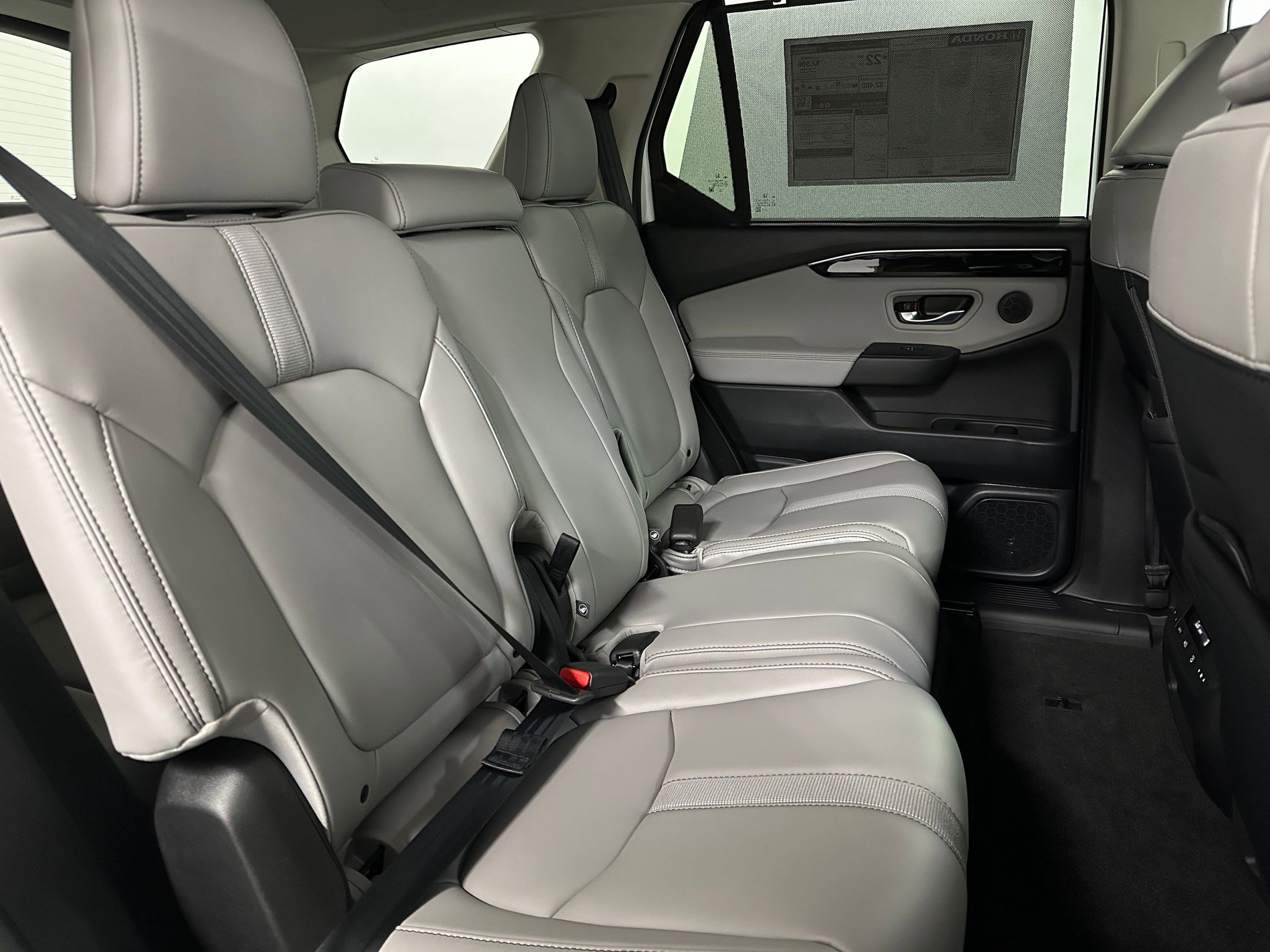 New 2025 Honda Pilot EX-L image 31