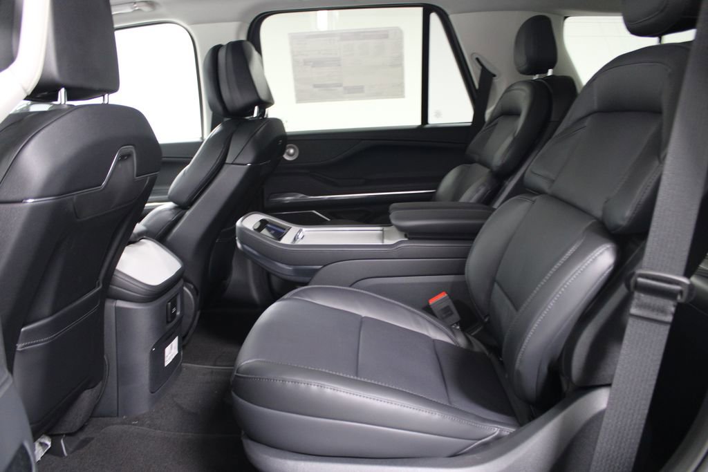 New 2026 Lincoln Navigator Reserve image 26