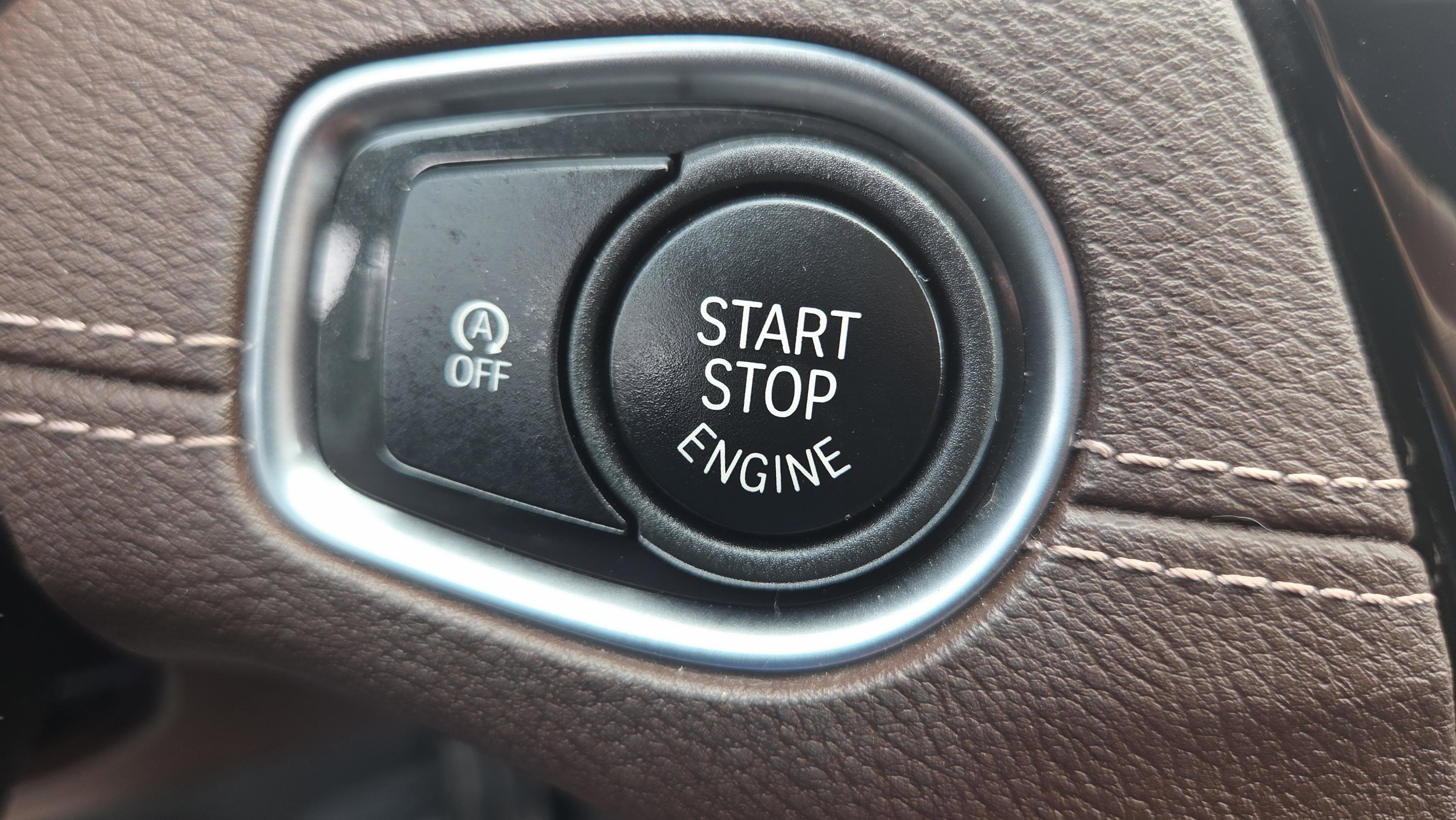 Used 2023 BMW X2 sDrive28i w/ M Sport Package FWD image 39