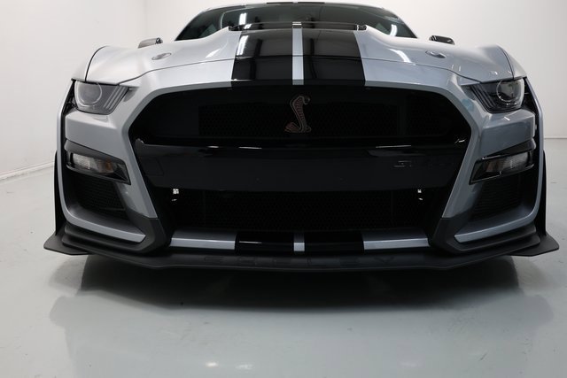 Used 2022 Ford Mustang Shelby GT500 w/ Carbon Fiber Track Pack image 61