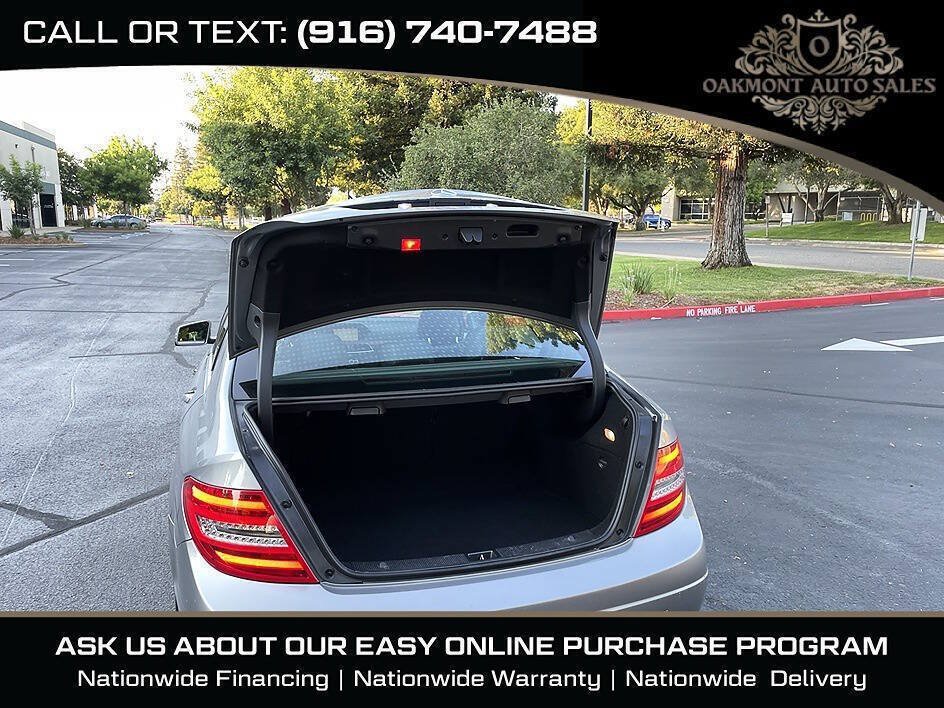 Used 2012 Mercedes-Benz C 250 Sedan image 15