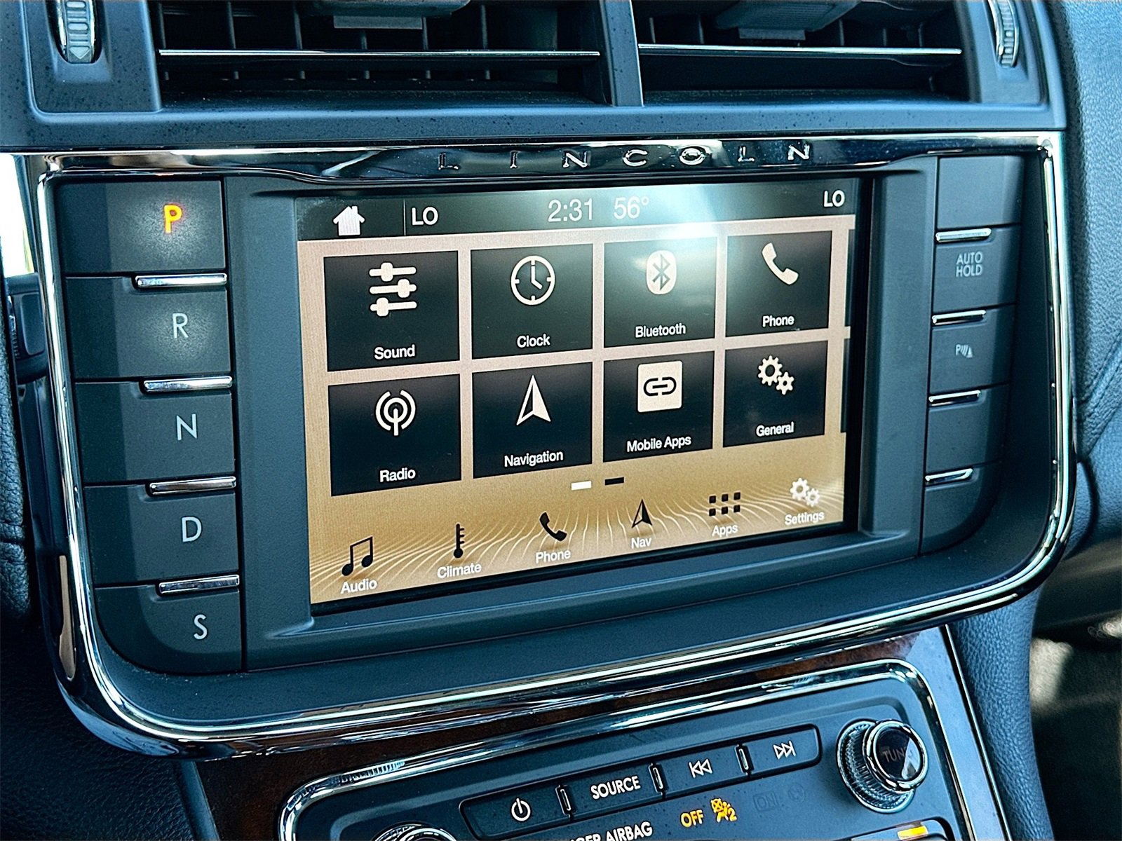 Used 2017 Lincoln Continental Reserve image 15