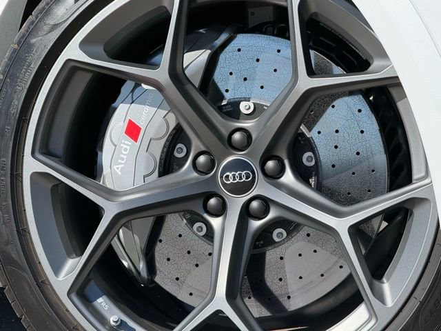 Used 2025 Audi RS Q8 performance image 13