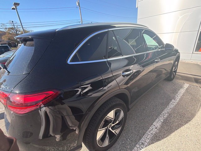 Used 2023 Mercedes-Benz GLC 300 4MATIC image 7