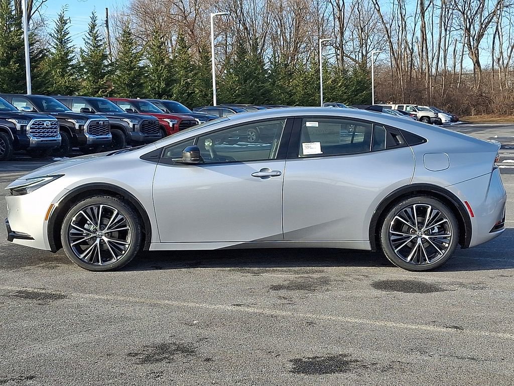 New 2026 Toyota Prius XLE image 9