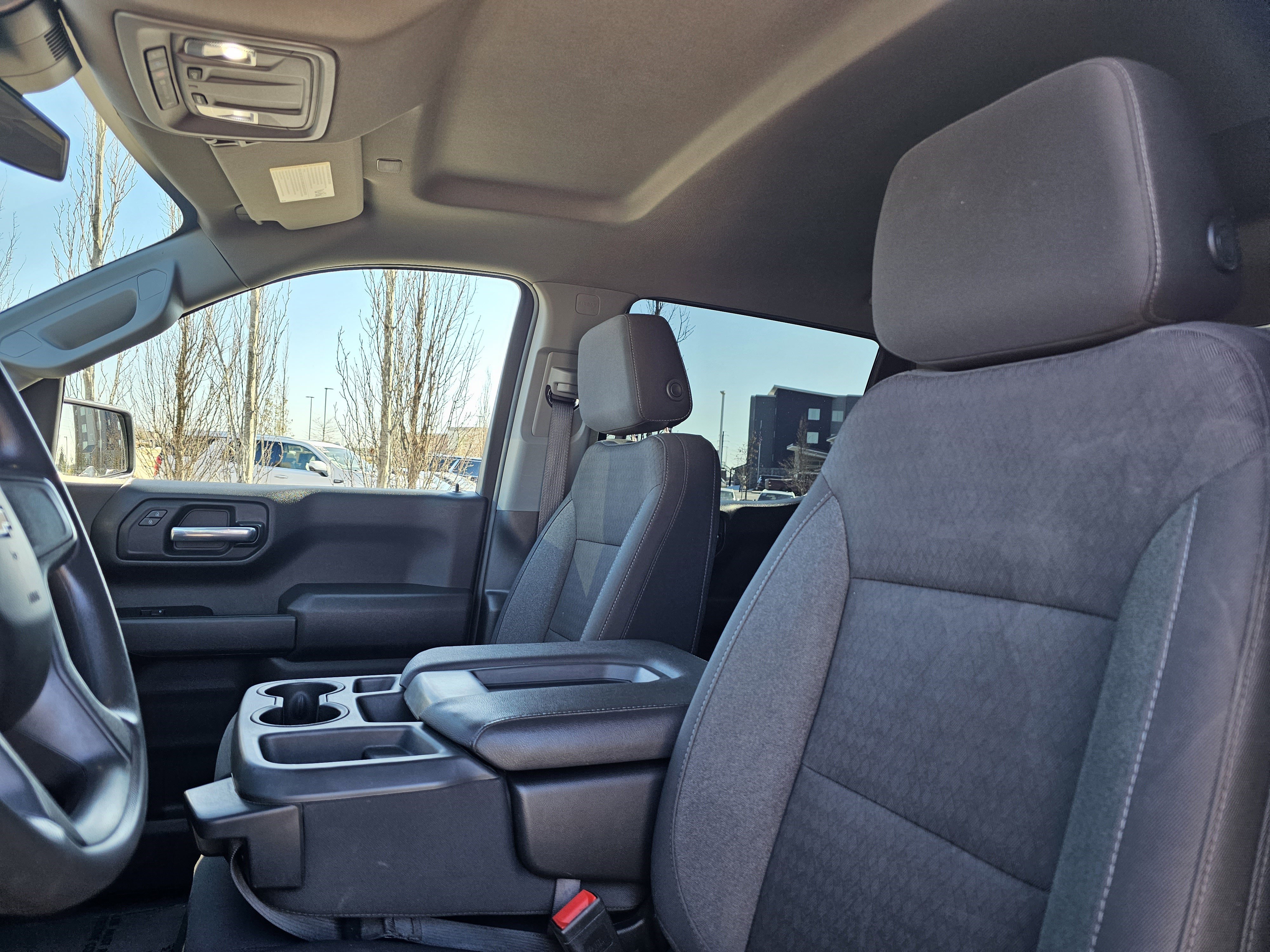 Used 2023 Chevrolet Silverado 1500 Custom image 9