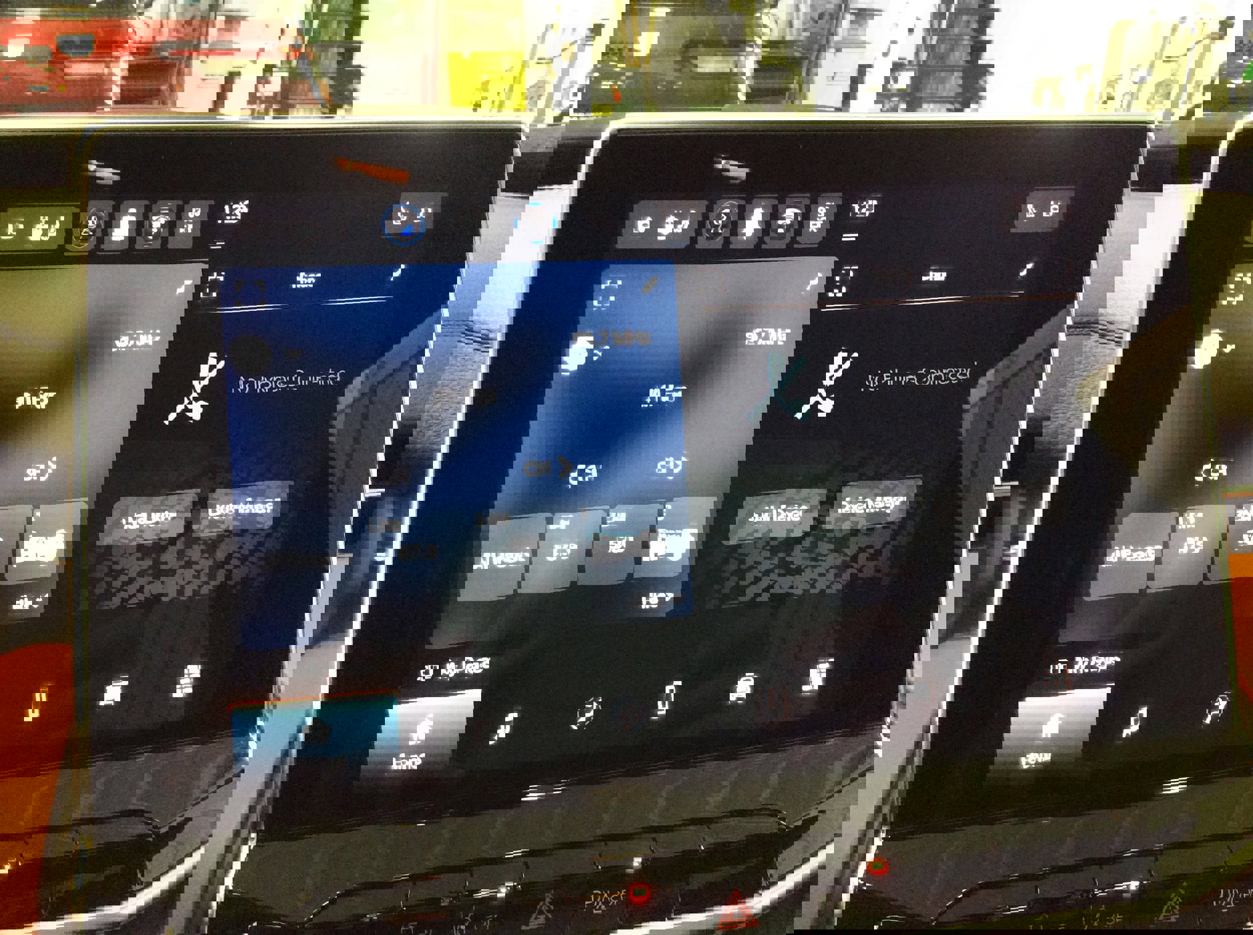 Used 2024 Jeep Compass Limited image 24