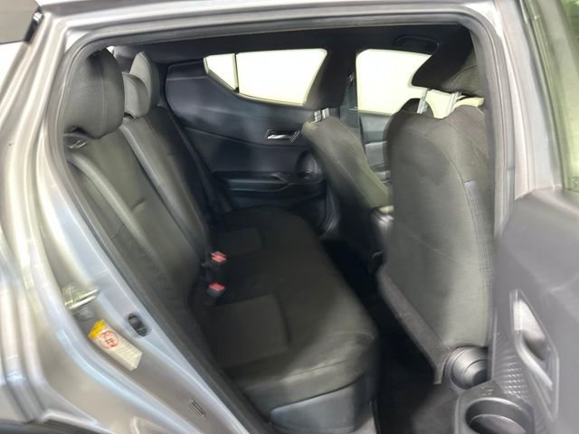 Used 2019 Toyota C-HR XLE image 27