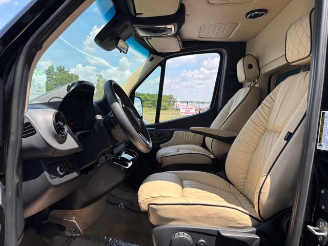 Used 2019 Mercedes-Benz Sprinter 3500 image 23