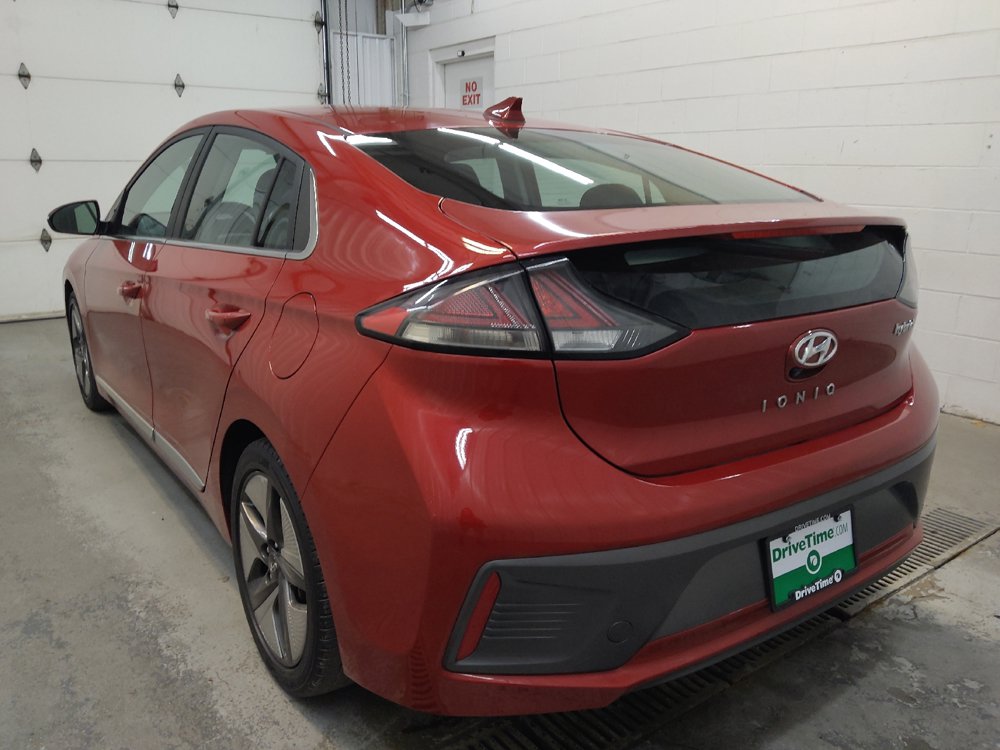 Used 2021 Hyundai Ioniq SEL FWD image 5