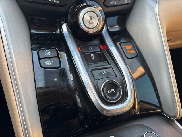 Used 2023 Acura TLX image 25