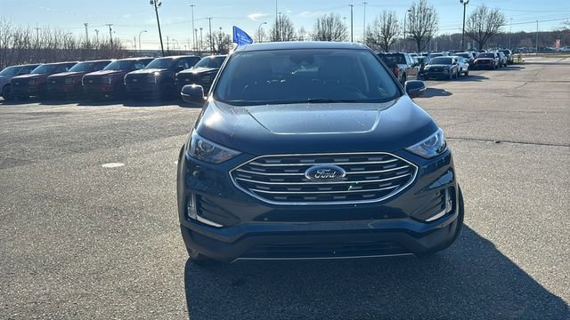 Certified 2024 Ford Edge Titanium image 28