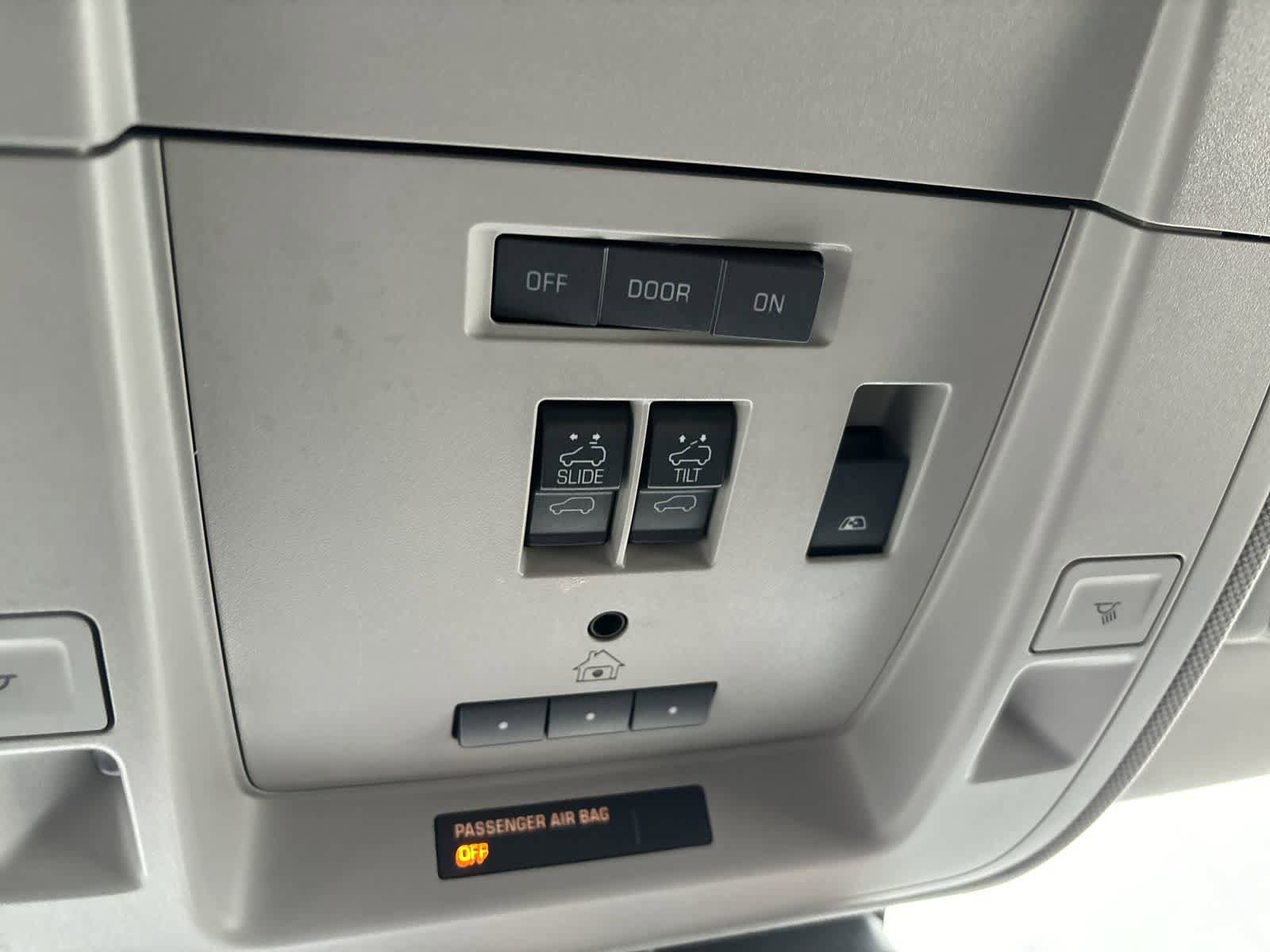 Used 2018 GMC Sierra 1500 Denali image 23