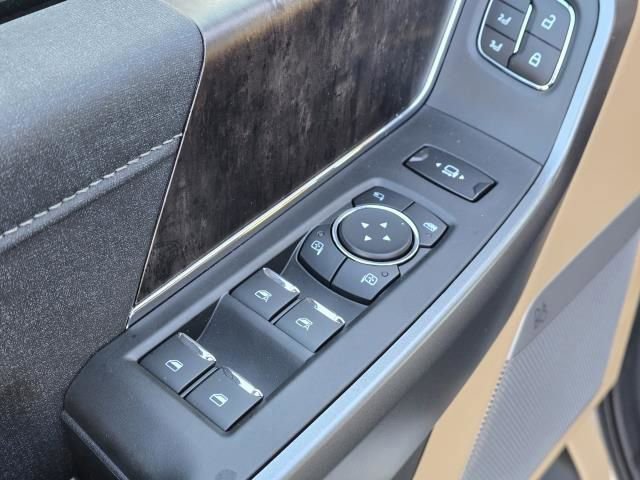 New 2026 Ford F350 Lariat w/ Lariat Ultimate Package image 23
