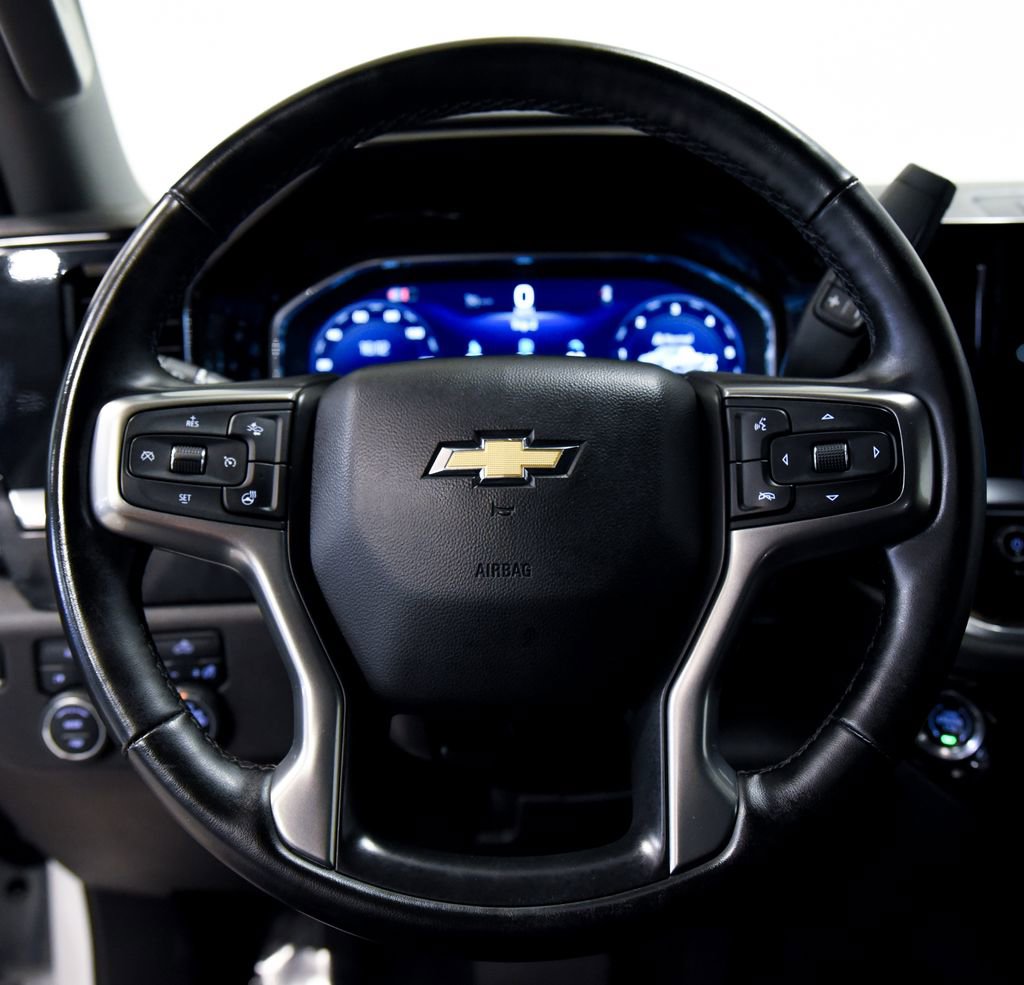 Used 2025 Chevrolet Silverado 1500 LT w/ Work Truck Package image 28