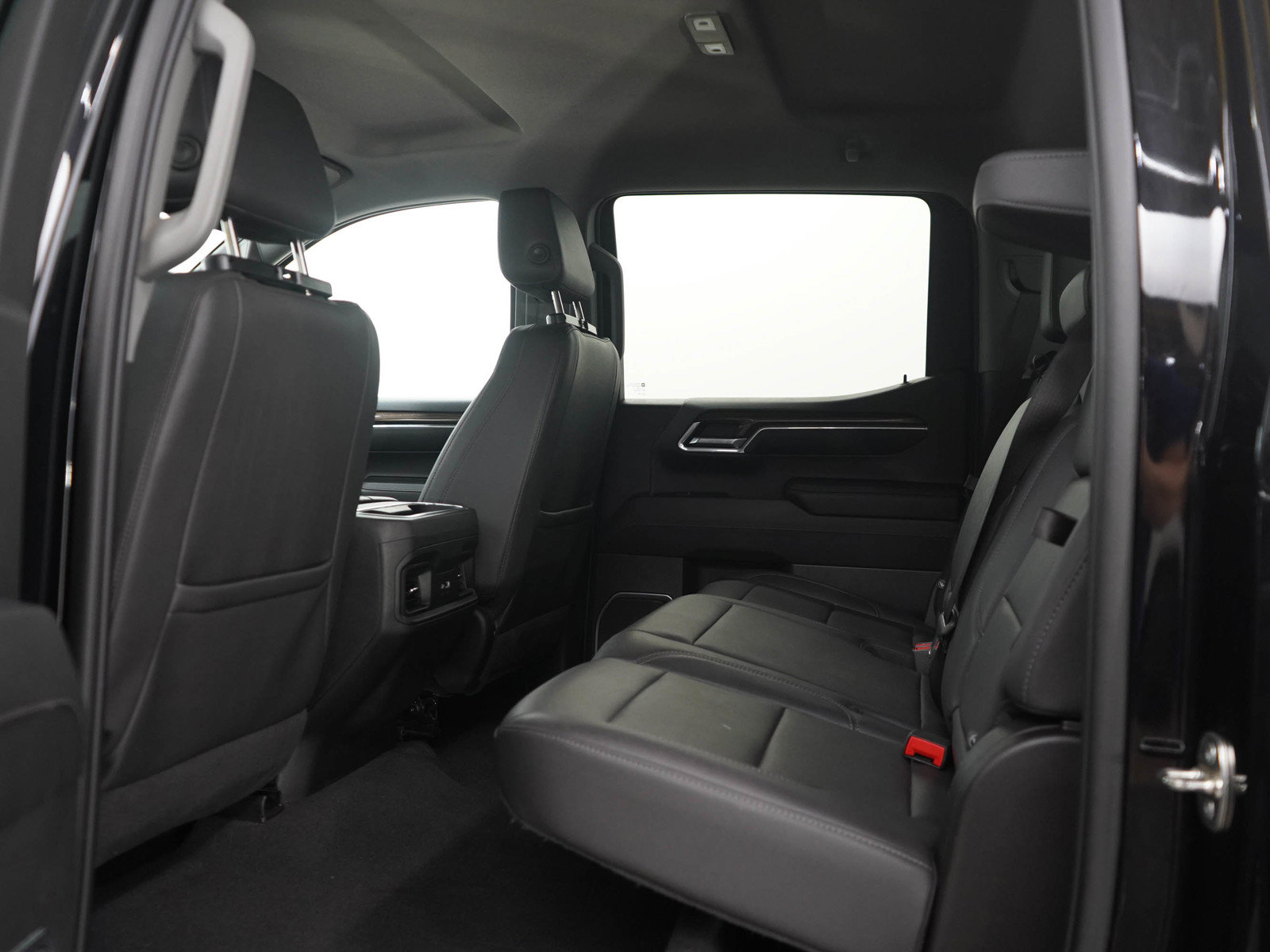 Used 2023 Chevrolet Silverado 1500 RST w/ True North Edition Plus AWD/4WD image 16