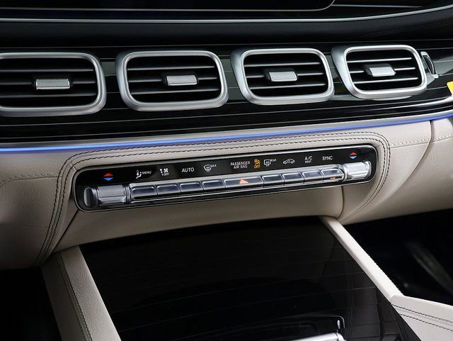 Certified 2026 Mercedes-Benz GLS 450 4MATIC image 26