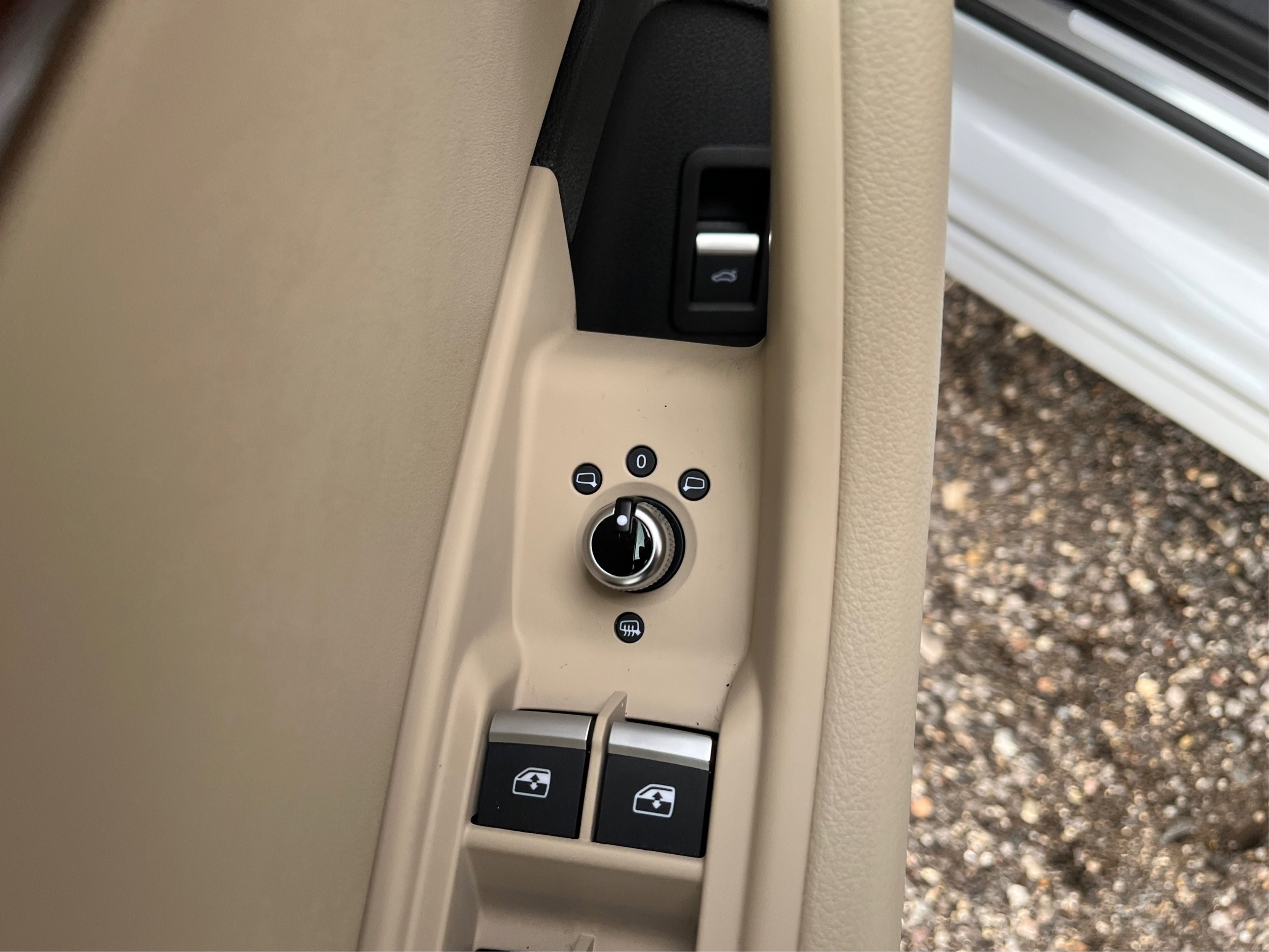 Used 2022 Audi A4 2.0T Premium w/ Convenience Package image 51