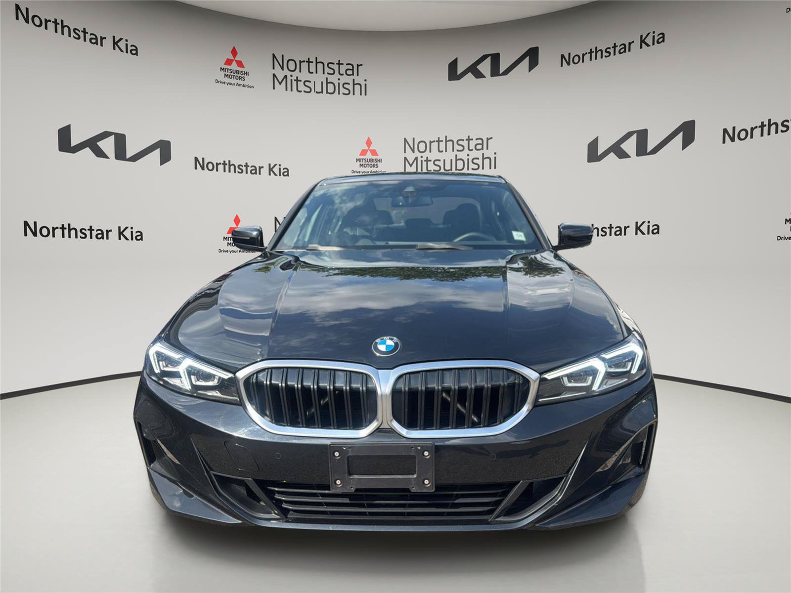 Used 2026 BMW 330i xDrive Sedan AWD/4WD image 9