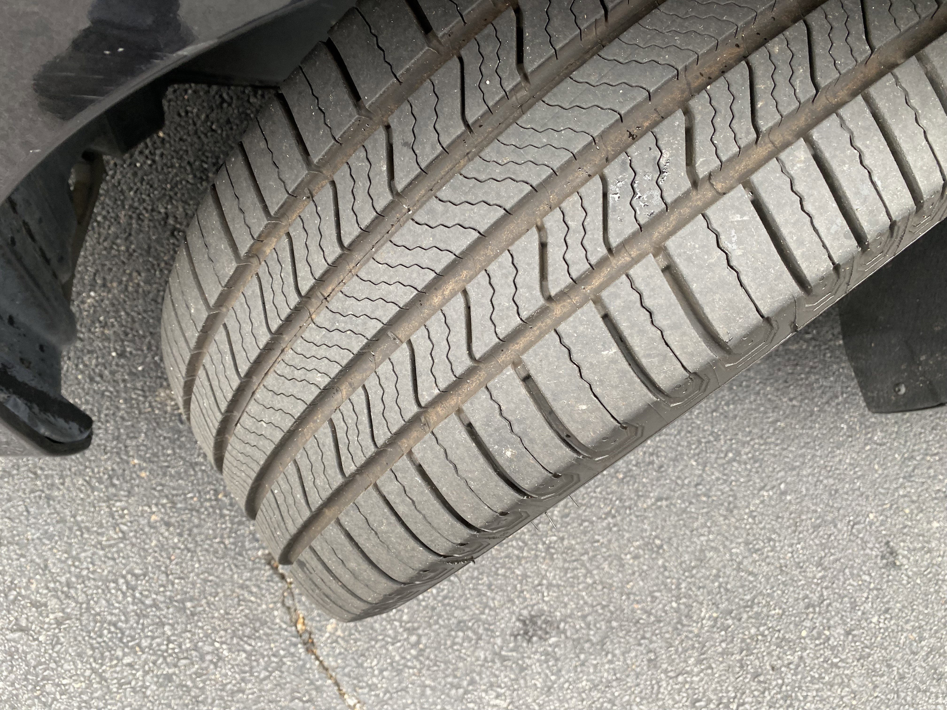 Used 2019 Lexus ES 350 w/ Premium Package image 11