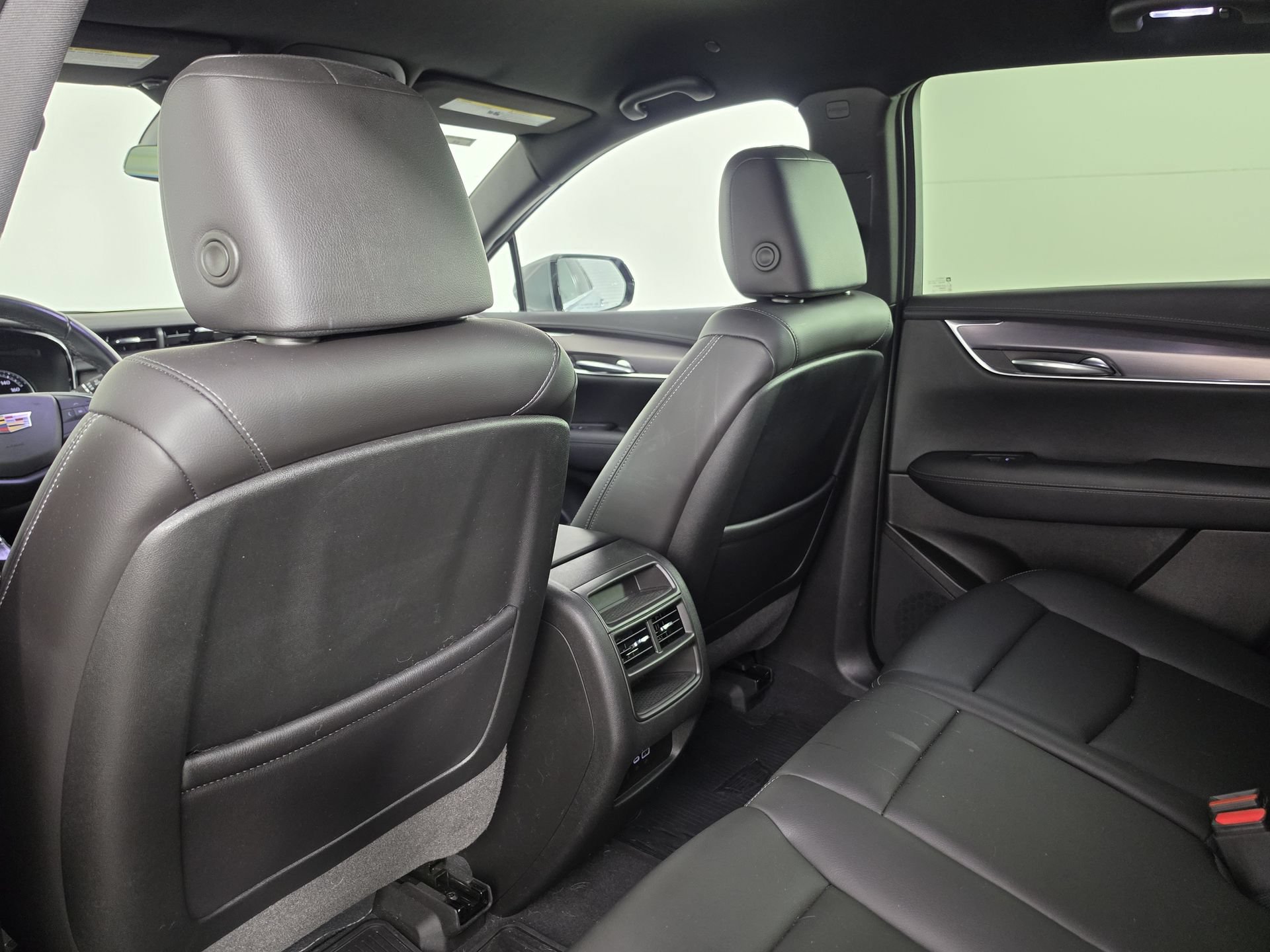 Used 2022 Cadillac XT5 Luxury AWD/4WD image 27