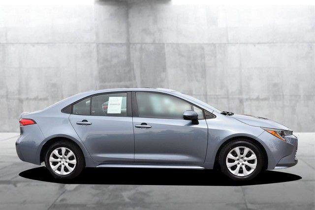 Used 2024 Toyota Corolla LE image 5