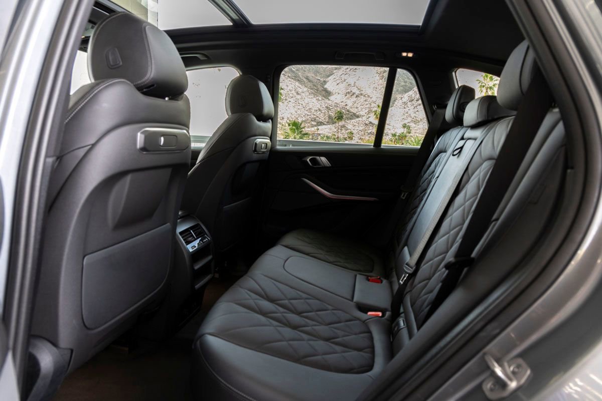 Certified 2024 BMW X5 sDrive40i w/ Premium Package image 20